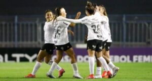 Corinthians goleia Bahia e terá Cruzeiro no mata-mata do Brasileirão feminino