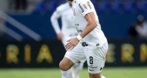 Renato Augusto reconhece superioridade do Del Valle em eliminação do Corinthians: “Time bem montado”