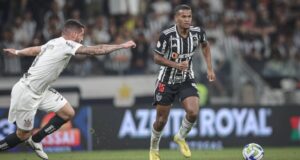 Renato Augusto fala sobre retorno aos gramados e dedica vitória do Corinthians contra Atlético-MG a Gil